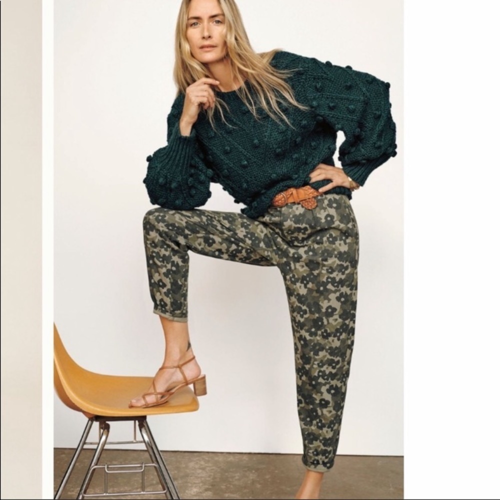 SALE. NWT Anthropologie Amadi Floral Camo Trousers